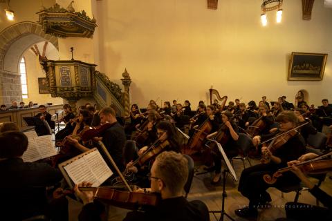 Musikschulen öffnen Kirchen in der St. Marienkirche Strausberg